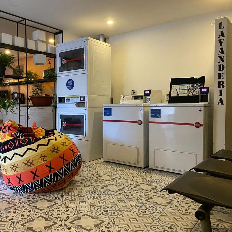 Hostal - Hotel - Apartaestudios Amoblados CHAPINERO LAS MANDARINAS - COWORKING Bogotá Eksteriør billede